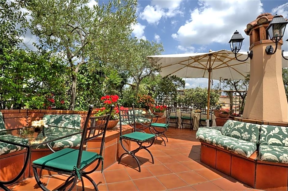 Hotel Diana