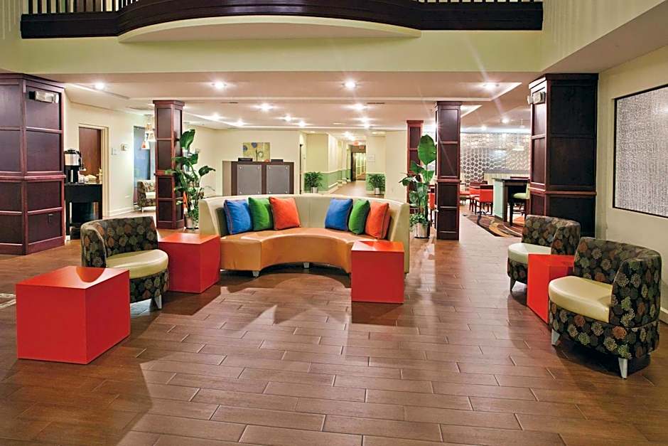 La Quinta Inn & Suites by Wyndham Florence