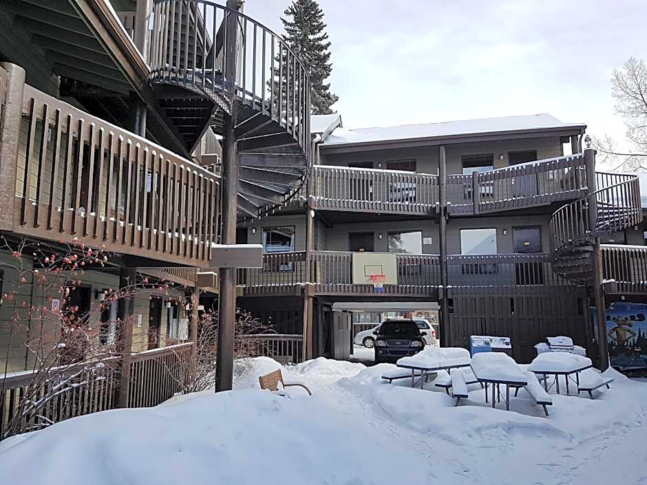 Banff International Hostel