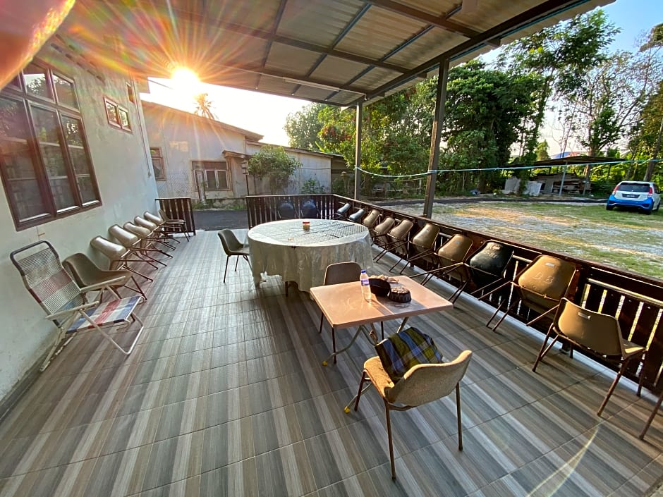 90115 Citra Kadok Hotel & Banquet Hall