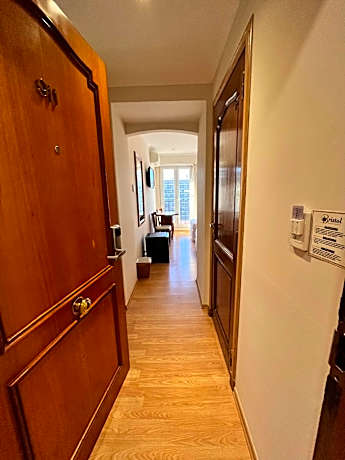 HABITACIÓN ESTANDAR - 2 CAMAS INDIVIDUALES - VISTA CIUDAD