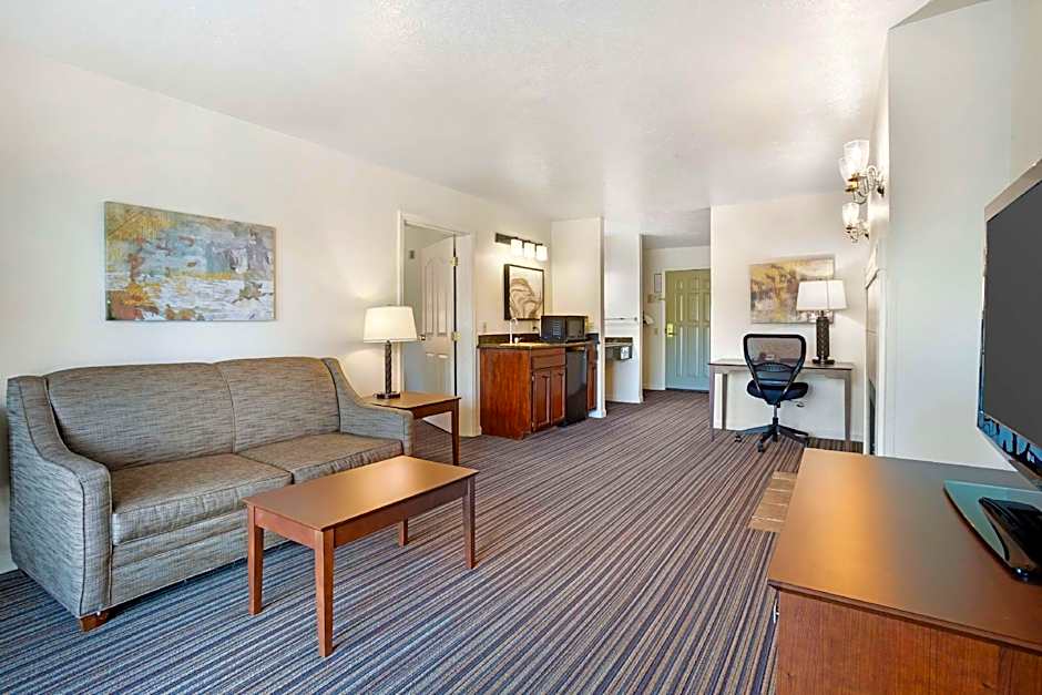 Best Western Clovis Cole