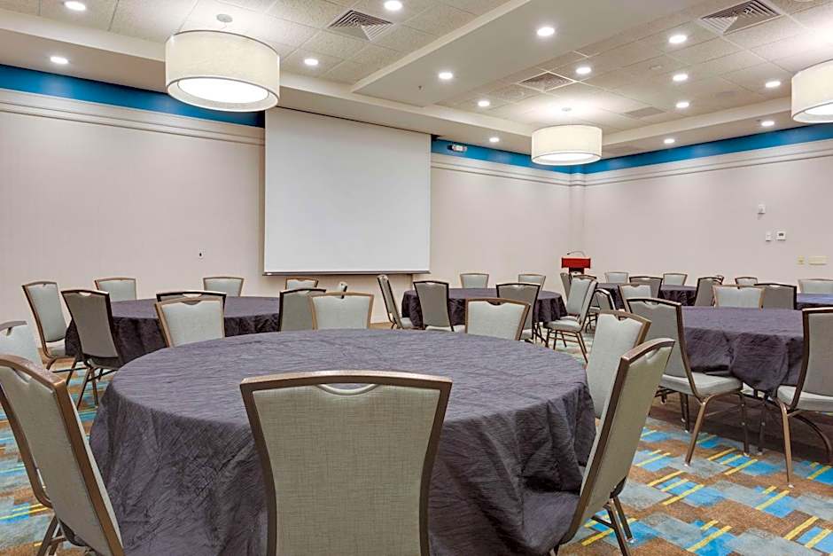 Drury Plaza Hotel St. Louis St. Charles