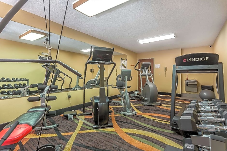 Quality Inn Warsaw I-40