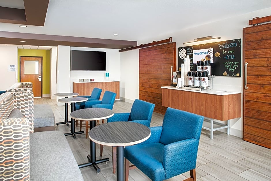 Holiday Inn Express Hotel & Suites Bellevue-Omaha Area, an IHG Hotel