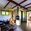 Hog Hollow Country Lodge