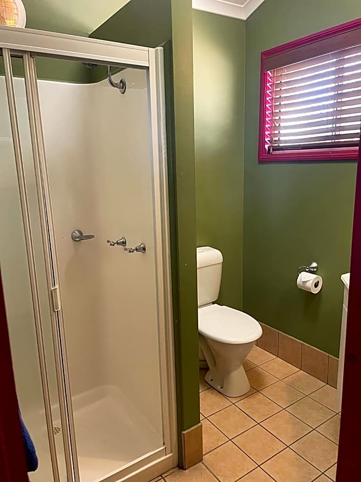 Aussie Outback Oasis Holiday Park