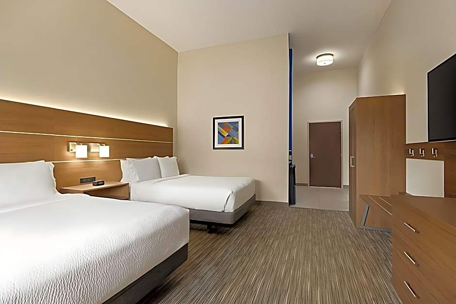 Holiday Inn Express Hotel and Suites Akron South-Airport Area By IHG
