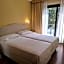 Admiral Hotel Villa Erme