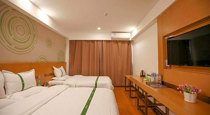 GreenTree Inn Jinzhong Pingyao City South Railway Station Express Hotel