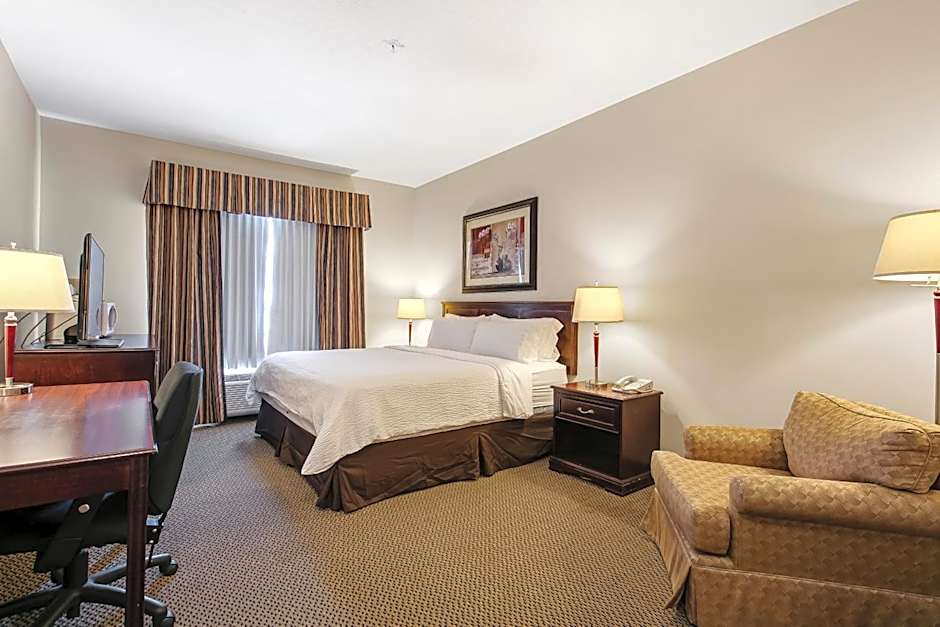 Holiday Inn & Suites Lloydminster By IHG