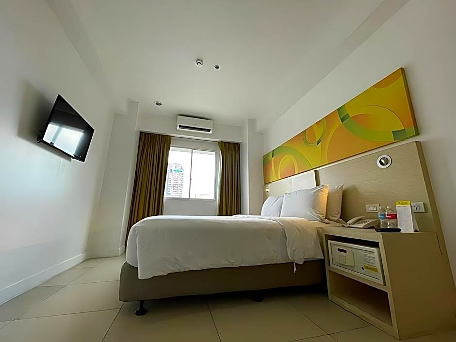 Go Hotels Manila Airport Road