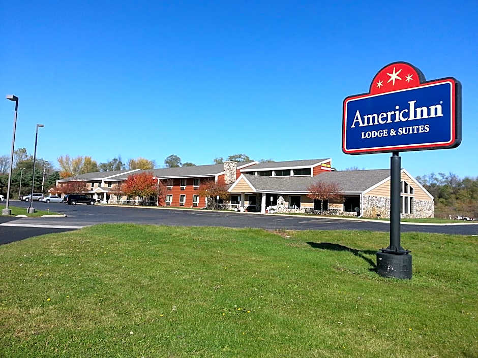 AmericInn by Wyndham Burlington