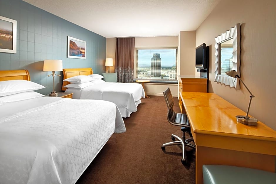Sheraton Grand Sacramento