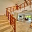 Las Verandas Hotel & Villas