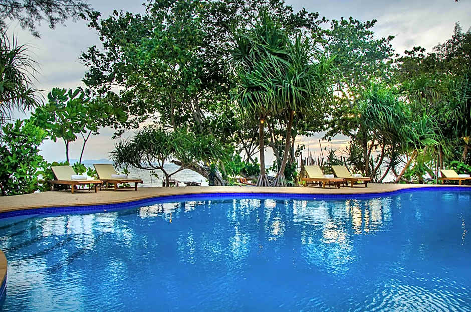 Koh Jum Beach Villas