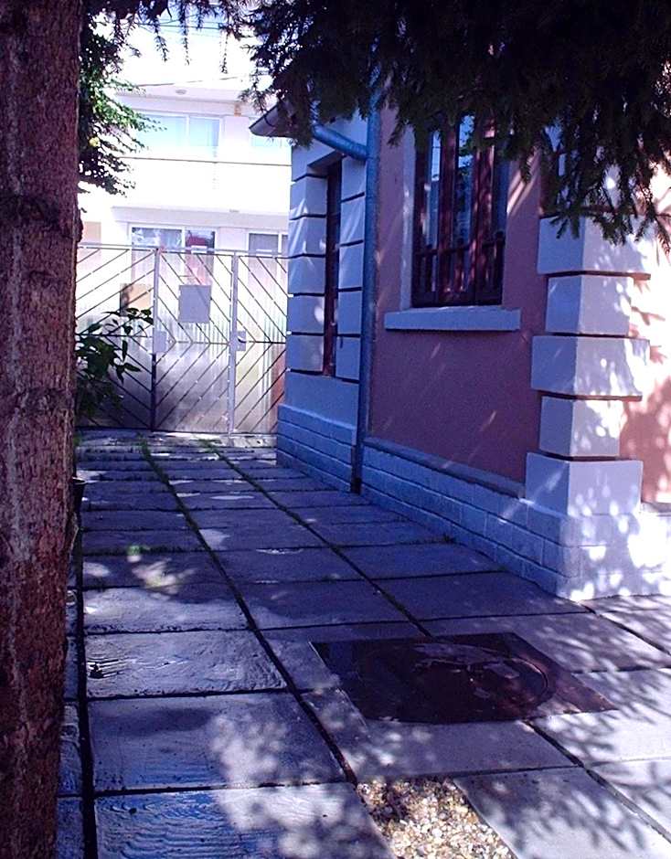 Expo Home Stay
