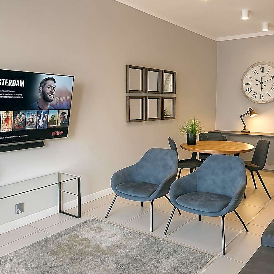 Menlyn Apartment