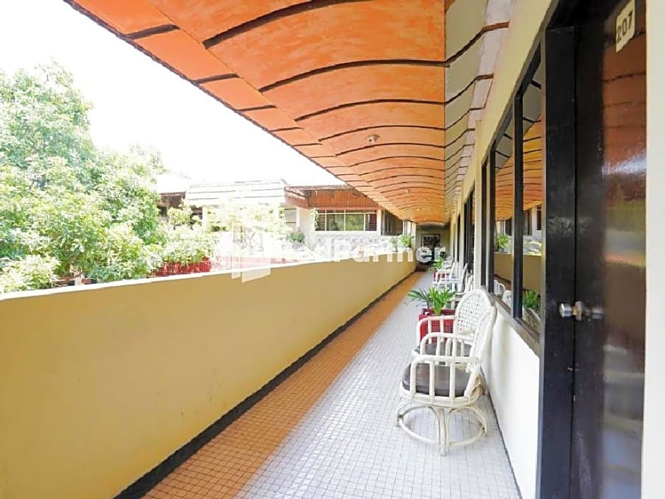 Hotel Suroyo RedPartner