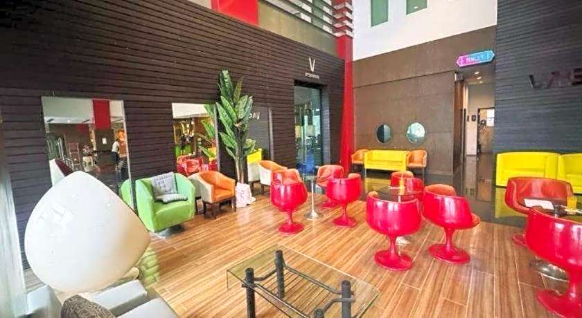 Capital O 75514 Vasidtee City Hotel (Suphanburi)