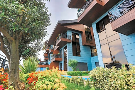 Peerless Villas Hotel