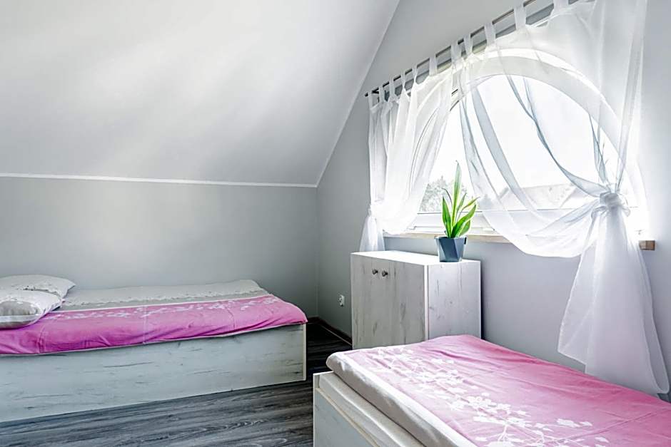 Domki i Apartamenty Kacper- Świetna lokalizacja blisko plaży