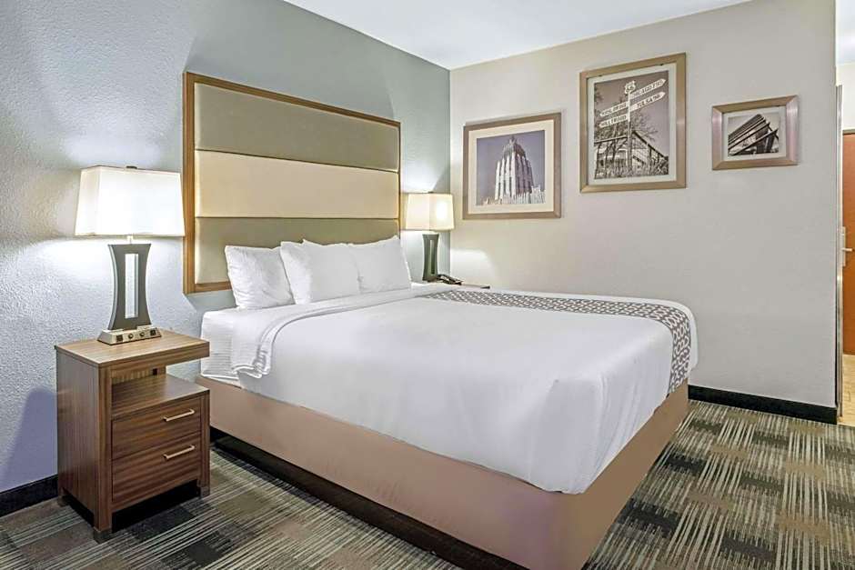 La Quinta Inn & Suites by Wyndham Guthrie
