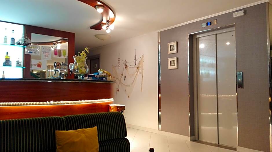 Hotel Sandra