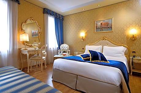 Classic Triple Room with Queen Bed and Sofa Bed - Non-Smoking