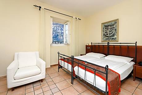 Superior Twin Room with Sea View