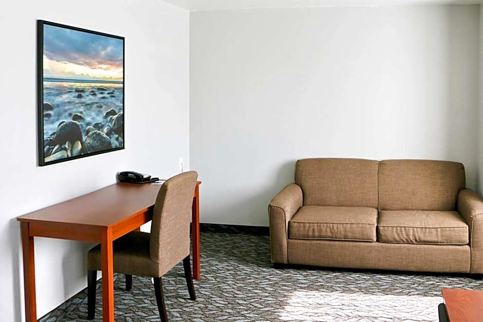 Quality Inn & Suites Watertown Fort Drum