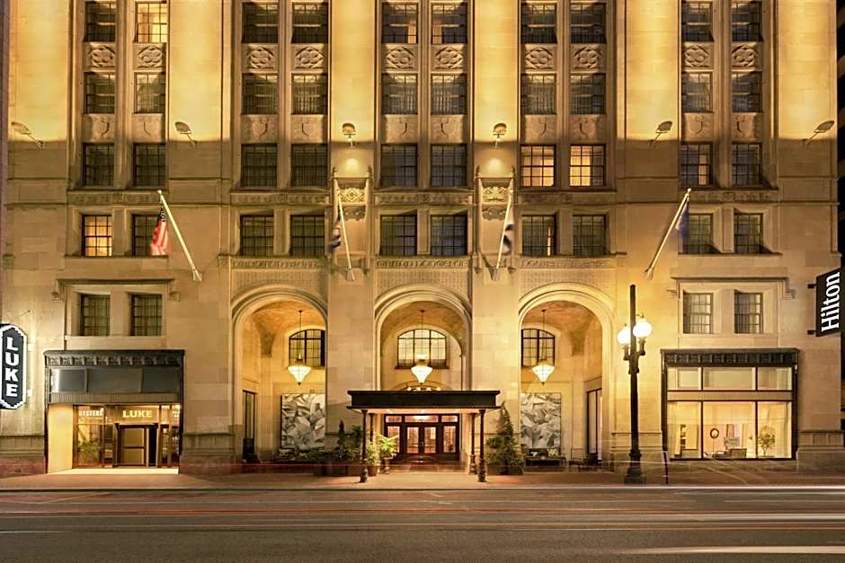 Hilton New Orleans/St. Charles Ave. French Quarter Area