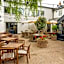 The Globe, Warwick, Warwickshire - Brunning & Price