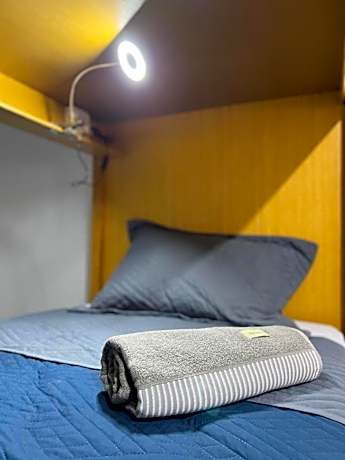 Bunk Bed in Mixed Dormitory Room