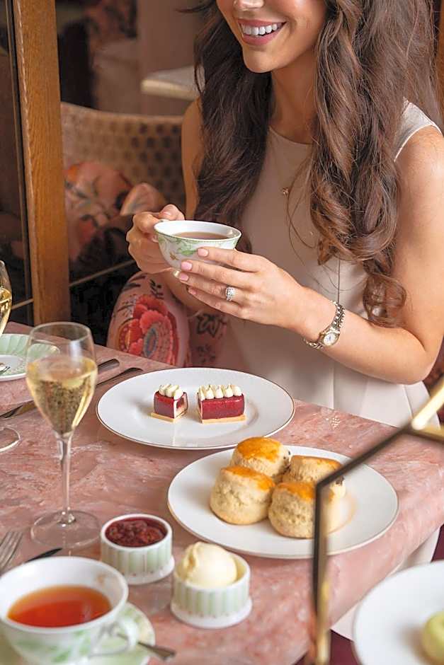 Lanelay Hall Hotel & Spa