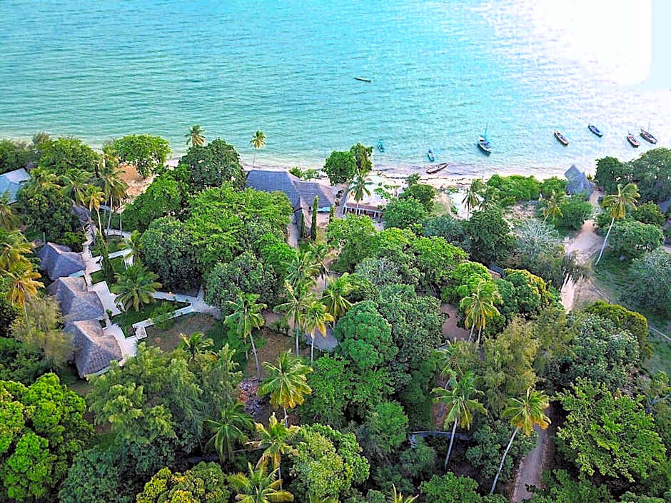 Menai Bay Beach Bungalows