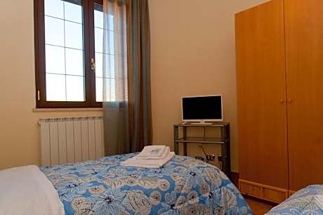 Twin Room with Sea View