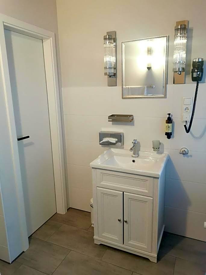 Altstadthotel Bachbrau