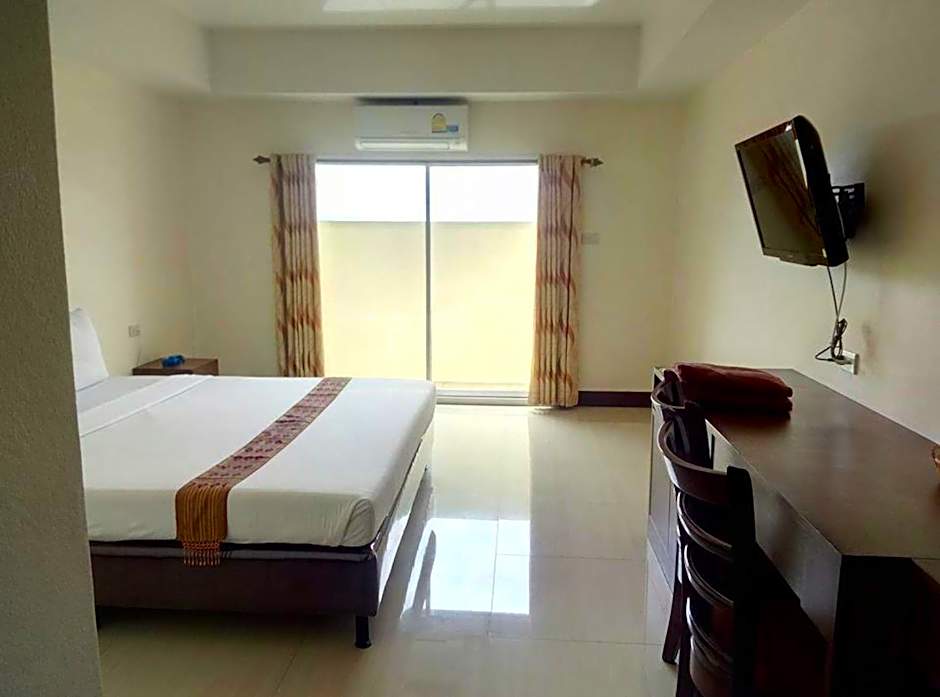 pearlplaceHotel