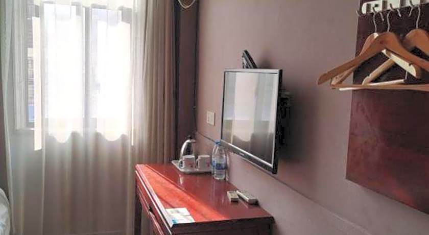 Shell Hotel Shanghai Baoshan Meilanhu Luosheng Road