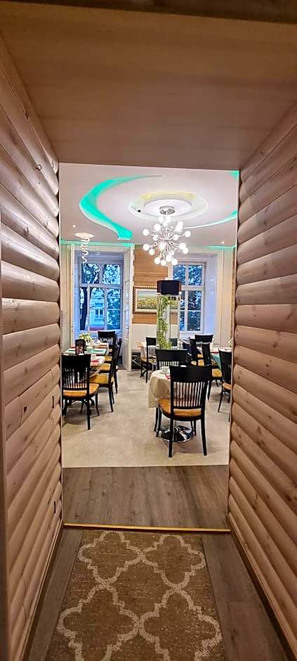 Urban Boutique Hotel