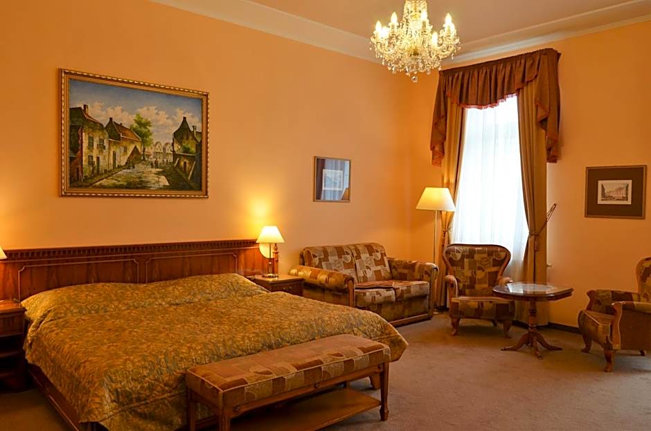 Bristol Georgy House