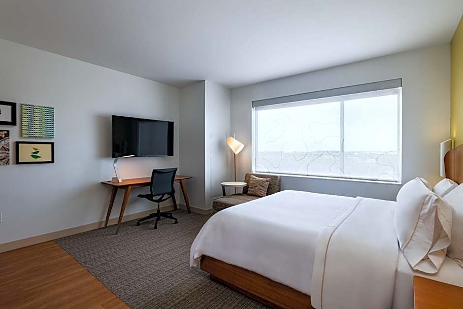 Element Dallas Las Colinas