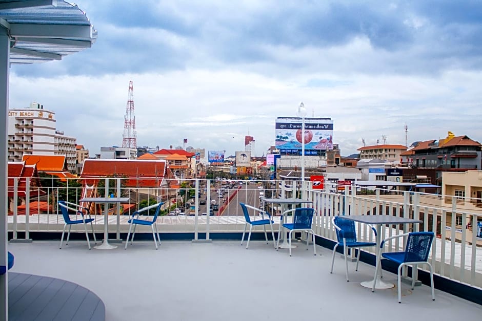 The Moon Hostel Huahin