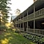 Glen-Ella Springs Inn