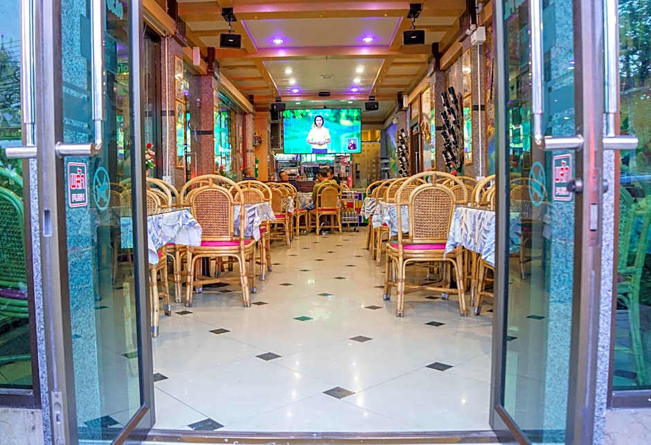 Siri Hotel