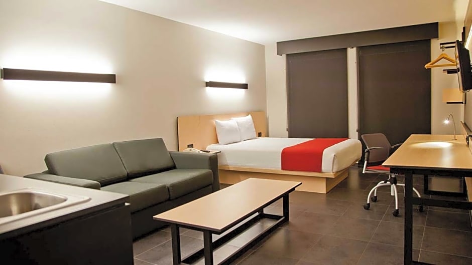 City Express by Marriott La Paz