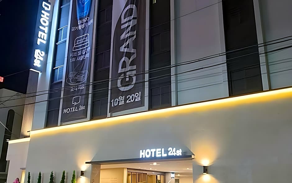 Hotel24ST.UrbanBrown Seosan lakepark