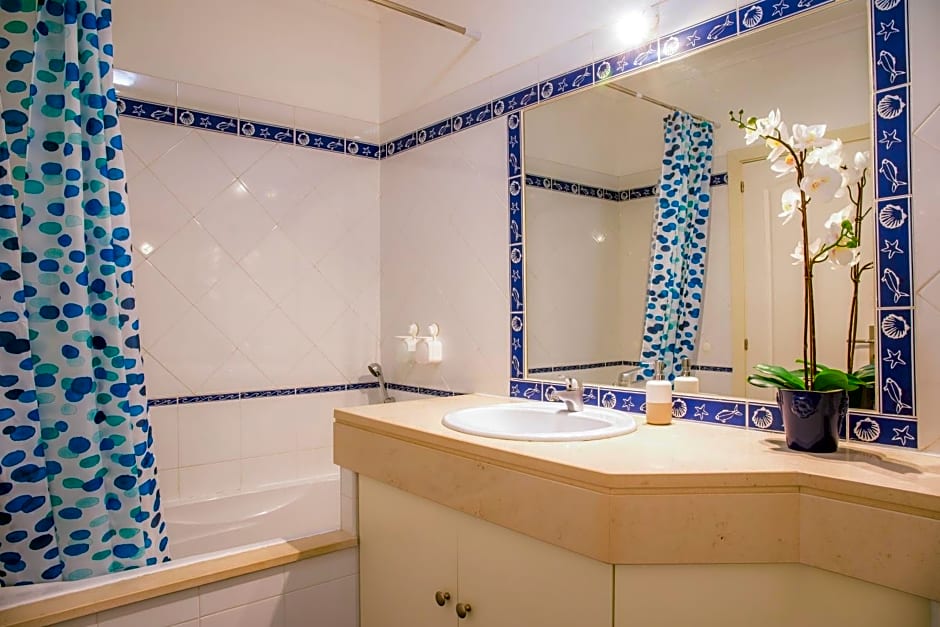 Vinyl Flat Bed & Breakfast - Rooms