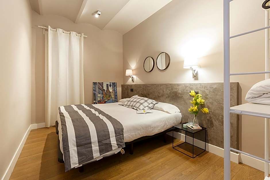 AinB Eixample-Miro Apartments